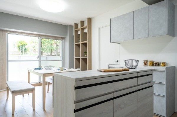 大津市湖城が丘、マンションの画像です