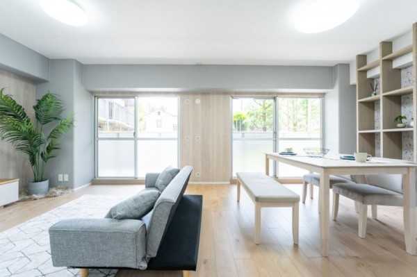 大津市湖城が丘、マンションの画像です