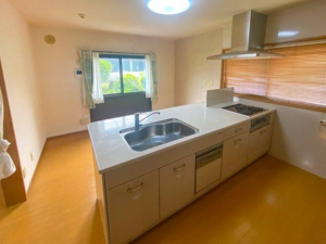 大津市見世、中古一戸建ての画像です