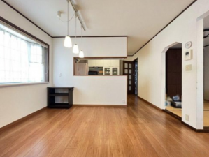 草津市追分、中古一戸建ての画像です