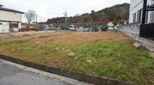 湖南市岩根、土地の画像です