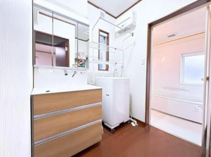 甲賀市水口町、中古一戸建ての画像です