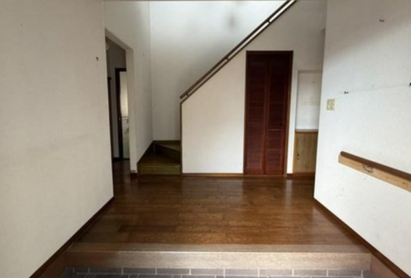 甲賀市水口町、中古一戸建ての画像です