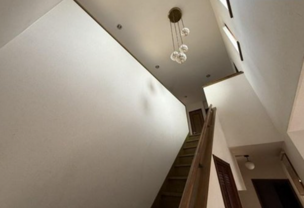 甲賀市水口町、中古一戸建ての画像です