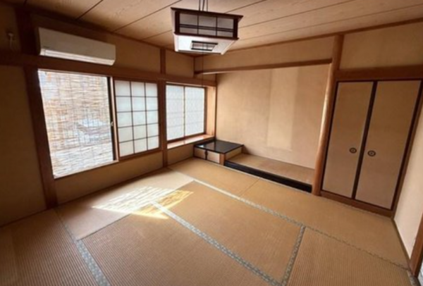 甲賀市水口町、中古一戸建ての画像です