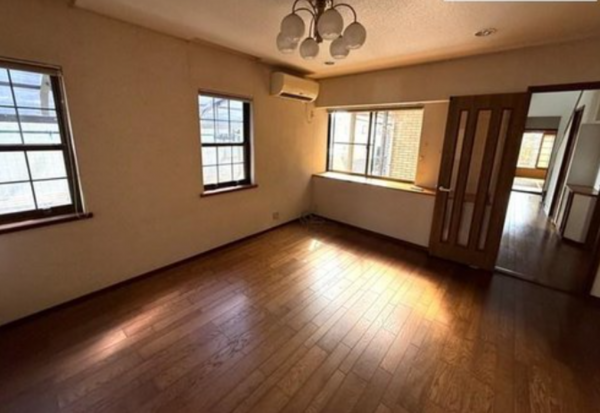 甲賀市水口町、中古一戸建ての画像です