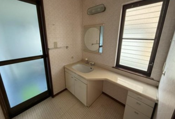 甲賀市水口町、中古一戸建ての画像です