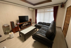 湖南市岩根、中古一戸建ての画像です