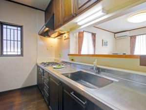 湖南市岡出、中古一戸建ての画像です