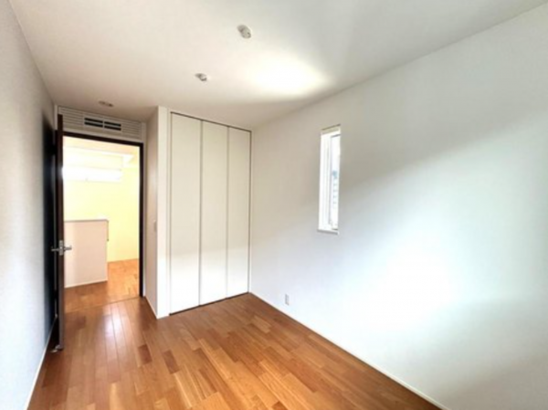 湖南市日枝山手台、中古一戸建ての画像です