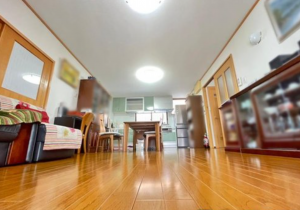 湖南市岩根、中古一戸建ての画像です