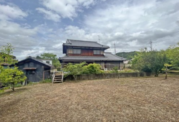 湖南市正福寺、中古一戸建ての画像です