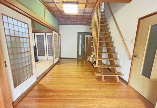 湖南市正福寺、中古一戸建ての画像です