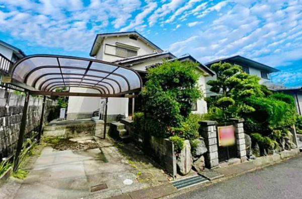 甲賀市水口町、中古一戸建ての画像です