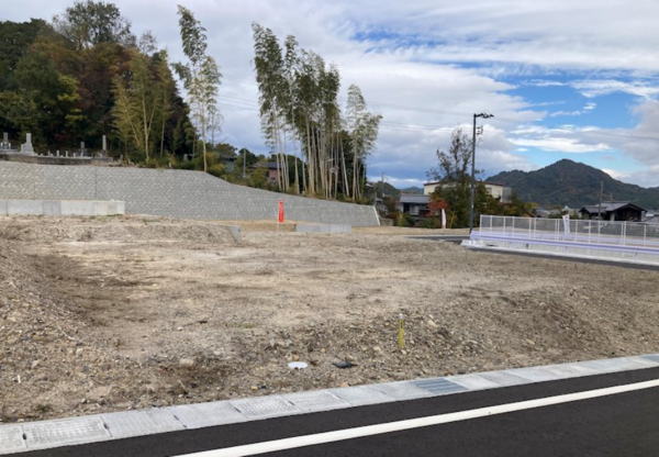 湖南市石部中央、土地の画像です