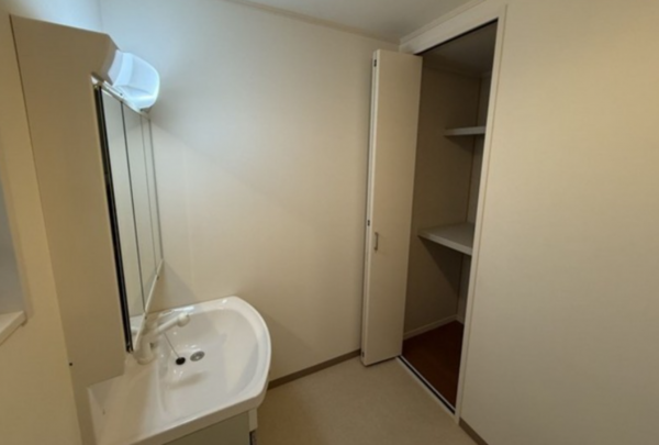 湖南市吉永、中古一戸建ての画像です