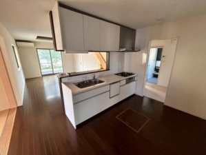 大津市下阪本、中古一戸建ての画像です