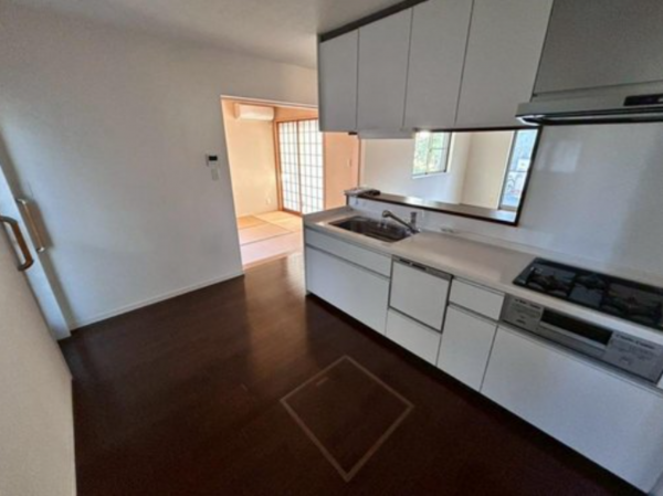 大津市下阪本、中古一戸建ての画像です