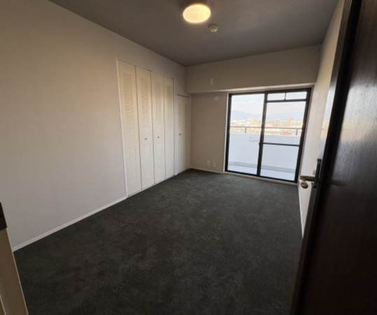 大津市秋葉台、マンションの画像です