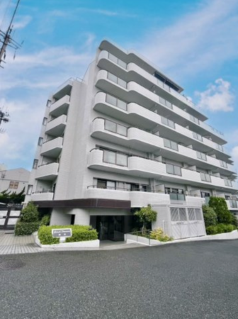 大津市秋葉台、マンションの画像です