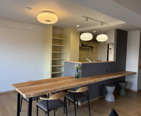 大津市秋葉台、マンションの画像です