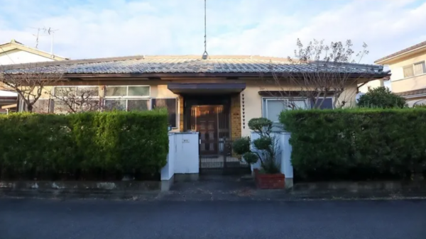 湖南市菩提寺西、中古一戸建ての画像です