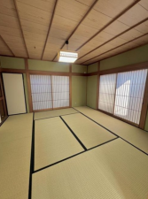 草津市草津、中古一戸建ての画像です