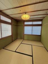 草津市草津、中古一戸建ての画像です