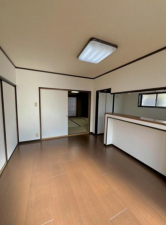 草津市草津、中古一戸建ての画像です