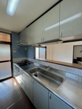 草津市草津、中古一戸建ての画像です