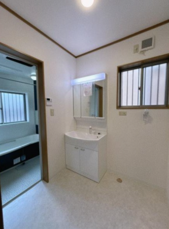 甲賀市水口町、中古一戸建ての画像です