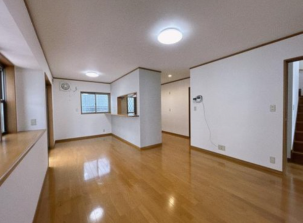 甲賀市水口町、中古一戸建ての画像です