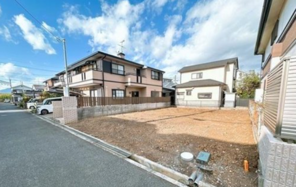 草津市南笠東、新築一戸建ての画像です