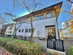 草津市桜ケ丘、中古一戸建ての画像です