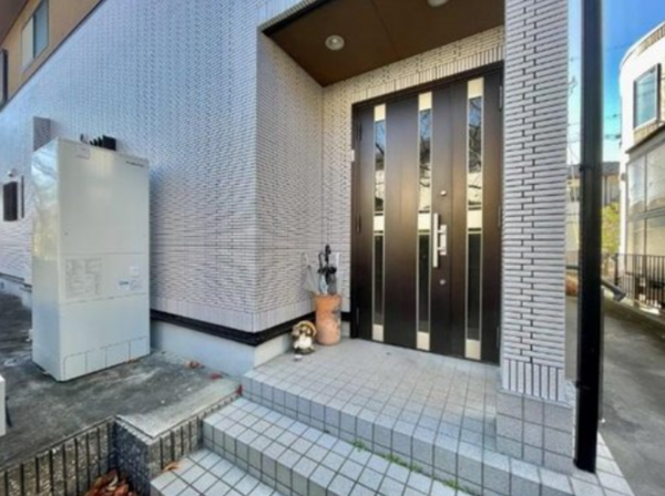 草津市桜ケ丘、中古一戸建ての画像です