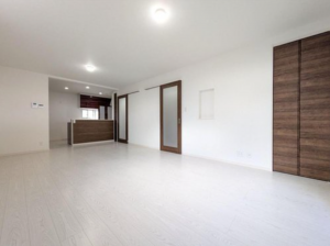 大津市見世、中古一戸建ての画像です