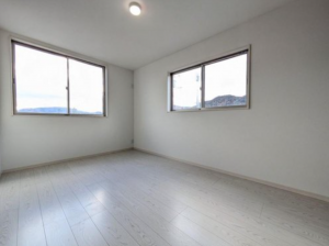 大津市見世、中古一戸建ての画像です