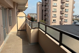 大津市本堅田、マンションの画像です