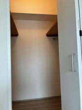 大津市本堅田、マンションの画像です