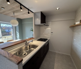 大津市大江、マンションの画像です