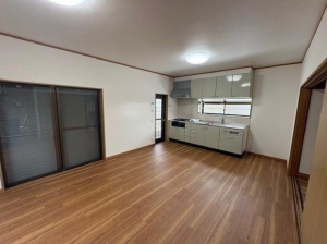 大津市あかね町、中古一戸建ての画像です