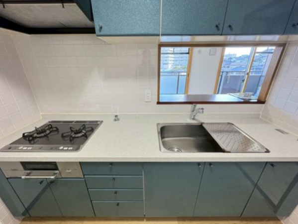 大津市本宮、マンションの画像です