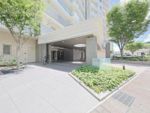 草津市南草津、マンションの画像です