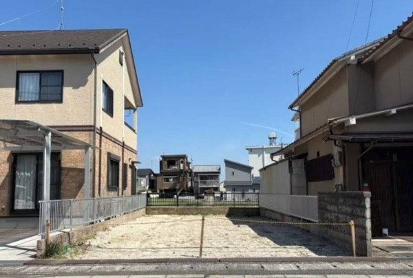 大津市際川、土地の画像です