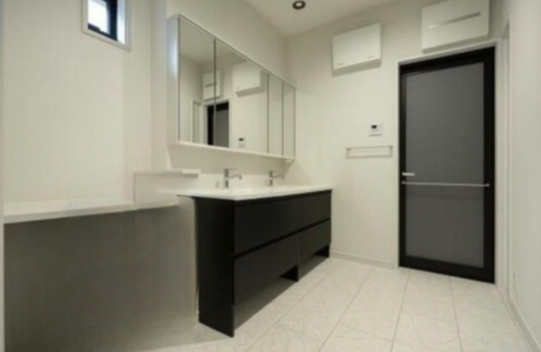 大津市国分、中古一戸建ての画像です