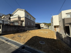 湖南市岡出、土地の画像です