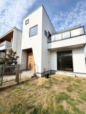 大津市錦織、中古一戸建ての画像です