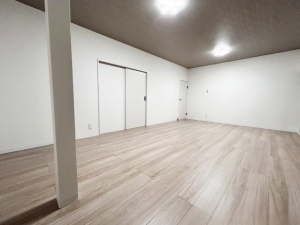 湖南市岩根、中古一戸建ての画像です