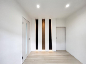 湖南市岩根、中古一戸建ての画像です