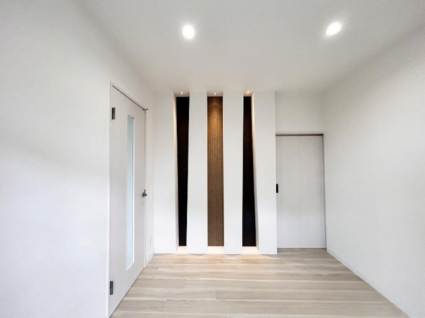 湖南市岩根、中古一戸建ての画像です